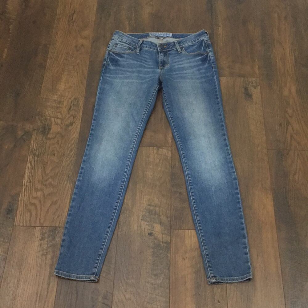 Bullhead Extreme Skinny Jeans